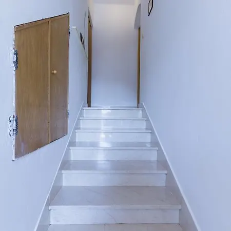Domenica Apartment
